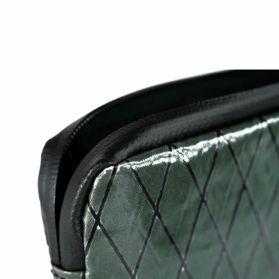 MUPAXPCA Essential Case Rainproof Green – Image 2